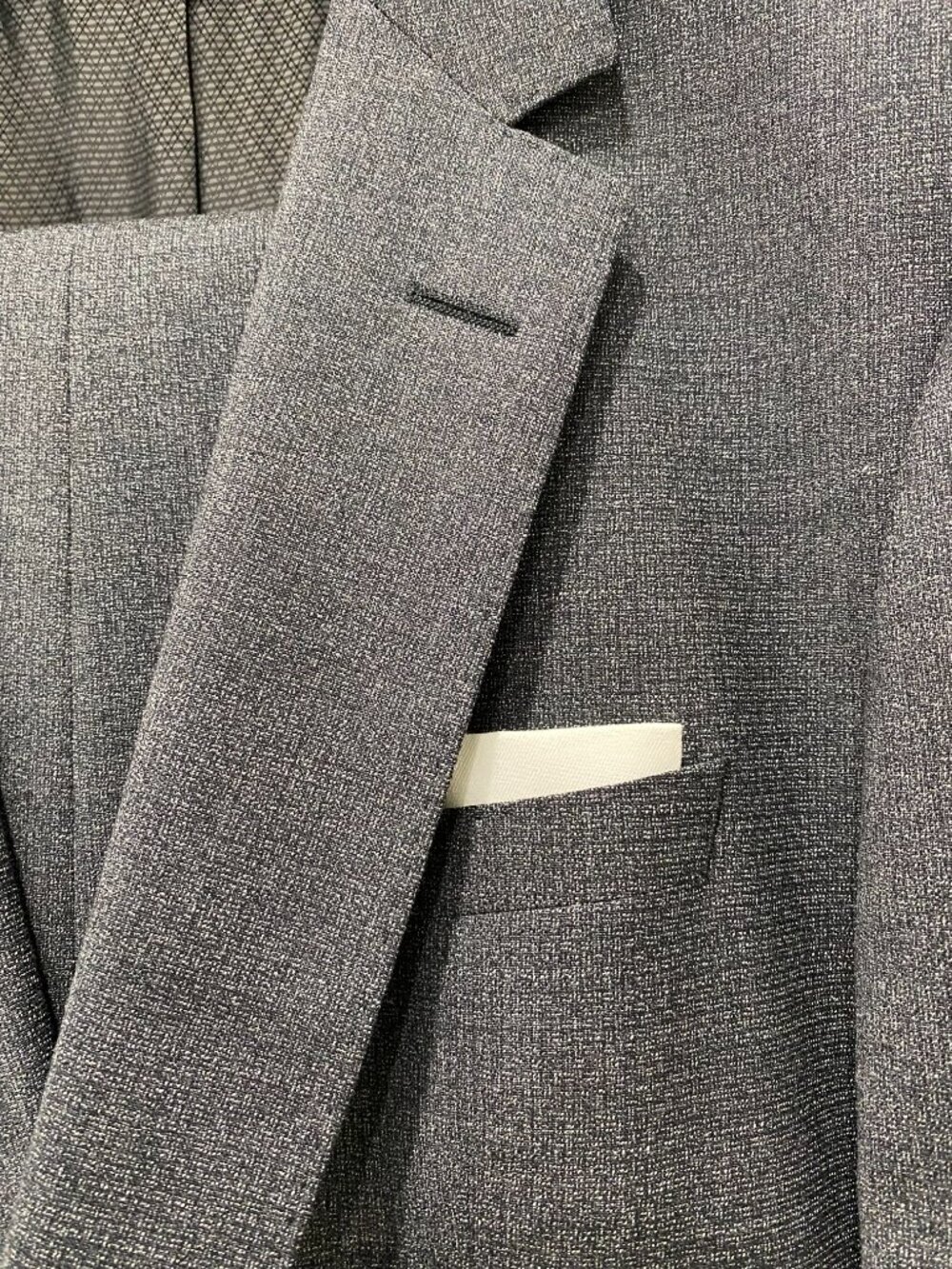 HUGO BOSS 2PC grey Suit - New/Never Worn 42R